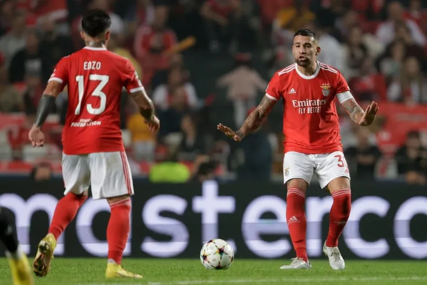 otamendi-en-benfica_w862