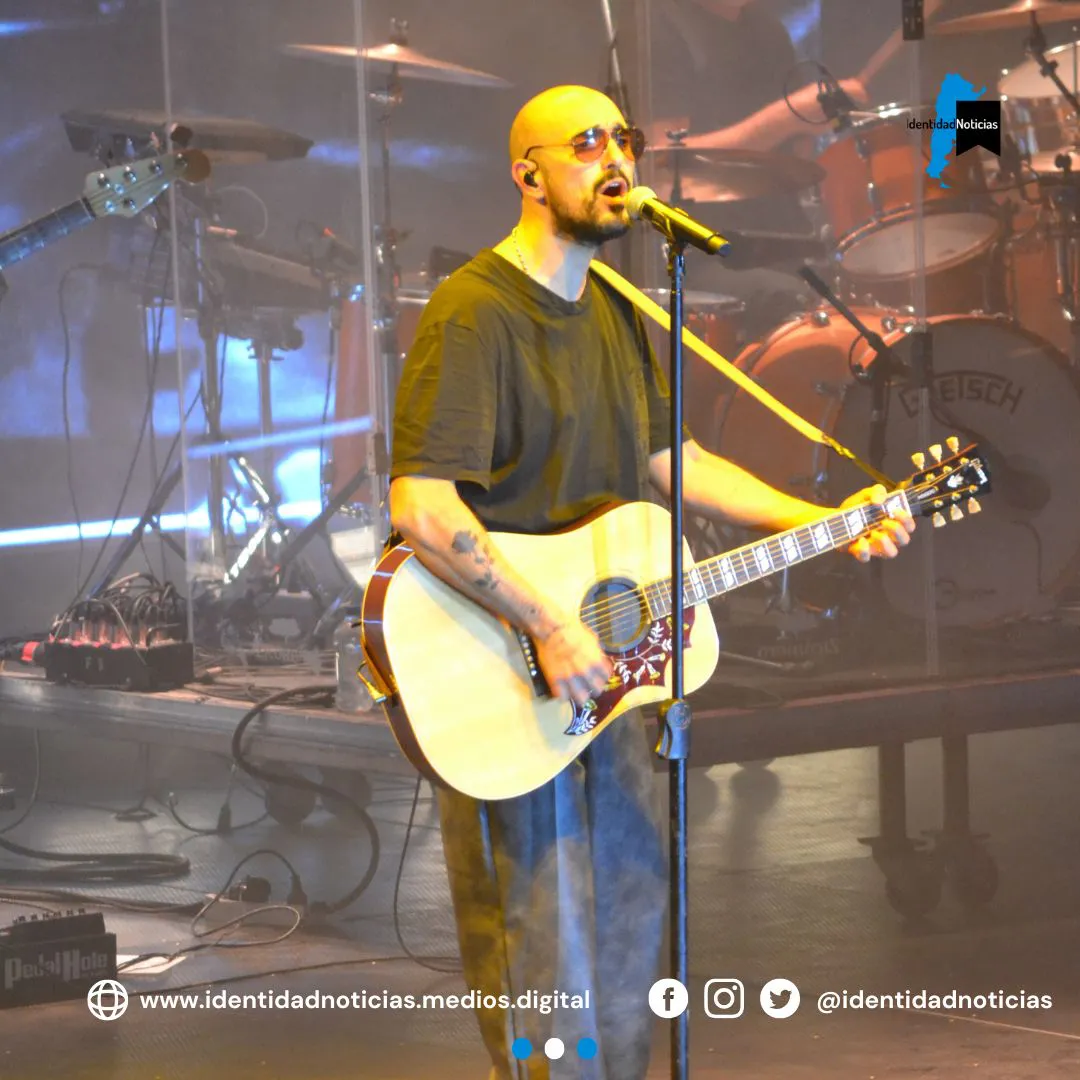 Gris Claro Profesional Estático Anuncio Noticias Generales Publicación de Instagram (37)