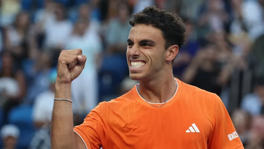 franscisco-cerundolo-tras-vencer-a-rublev-en-el-australian-open_862x485