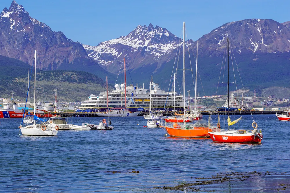 USHUAIA-2_B