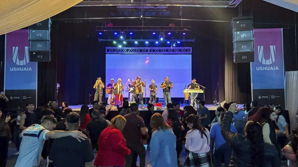 20250617120256b30ee9899e59661cf66e4cc35f7e2cd9