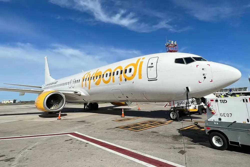 flybondi-737-8ng