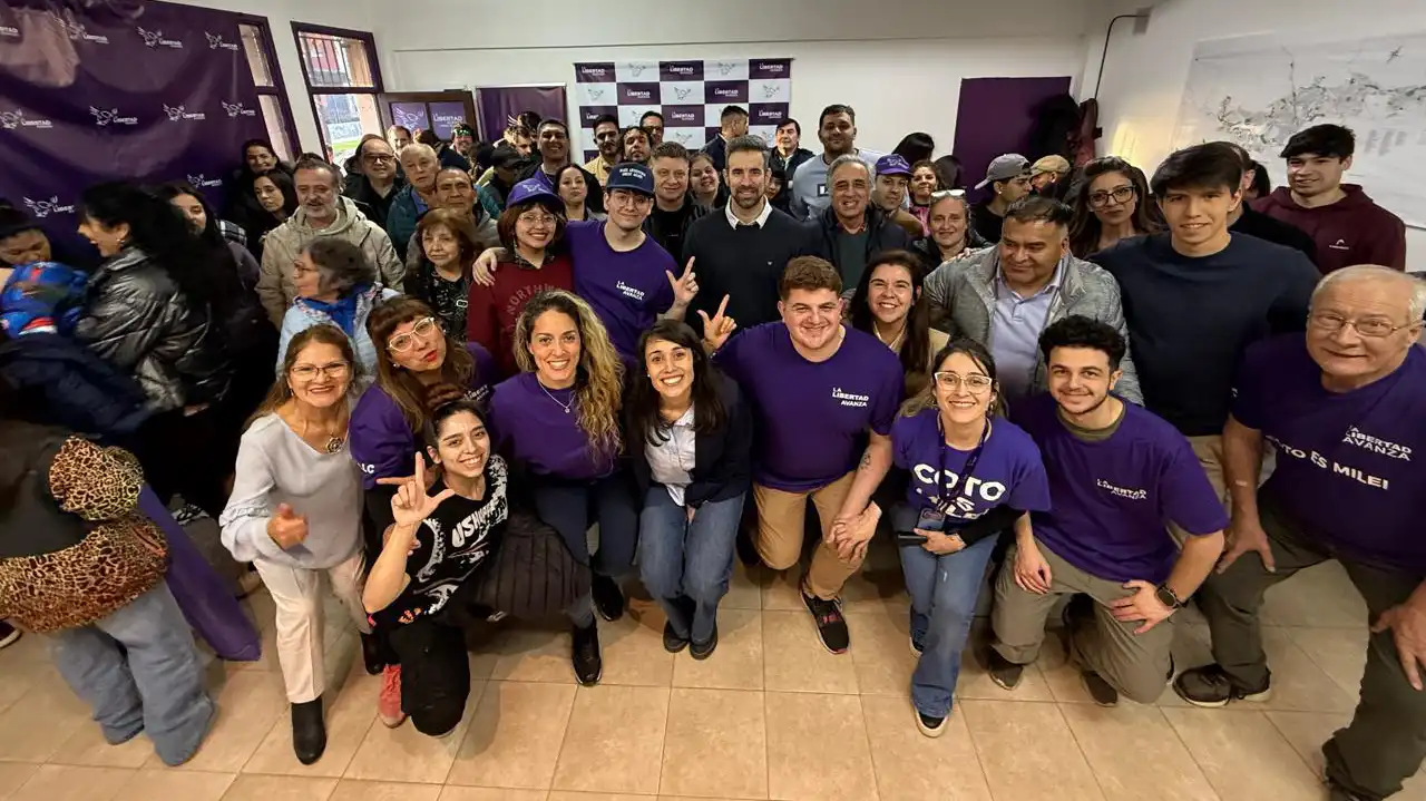 LLA-Rumbo-al-Congreso-1-NOTICIAS-23OCT2025