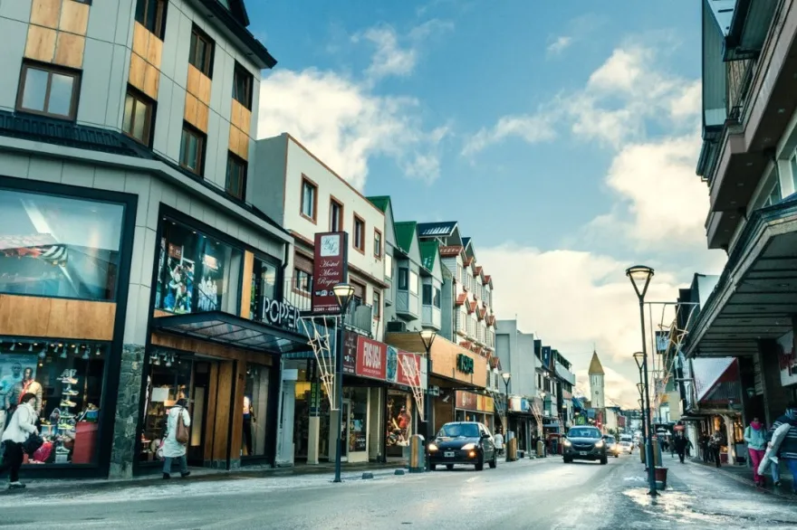 20250805023626_comercios_ushuaia