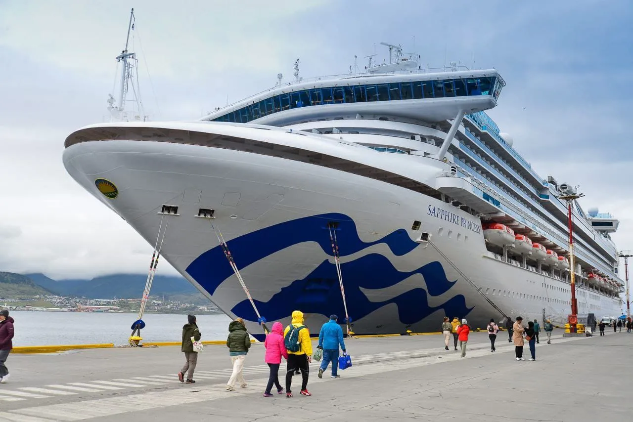 1f7f5776-9f19-4663-b505-3160e3801a69