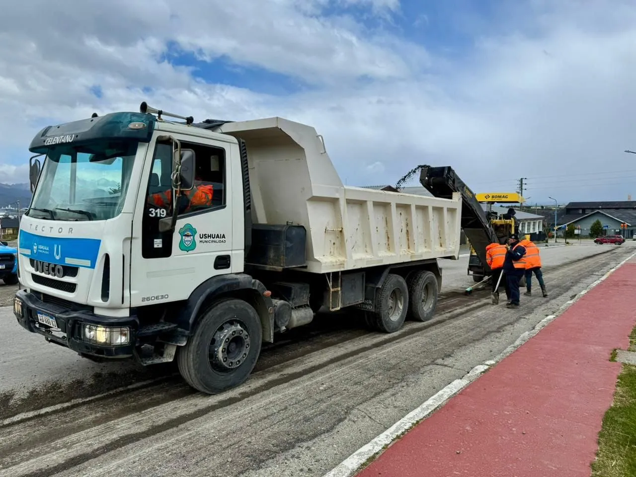 cee02164-bf17-48e7-a7d9-d914a3d13f54