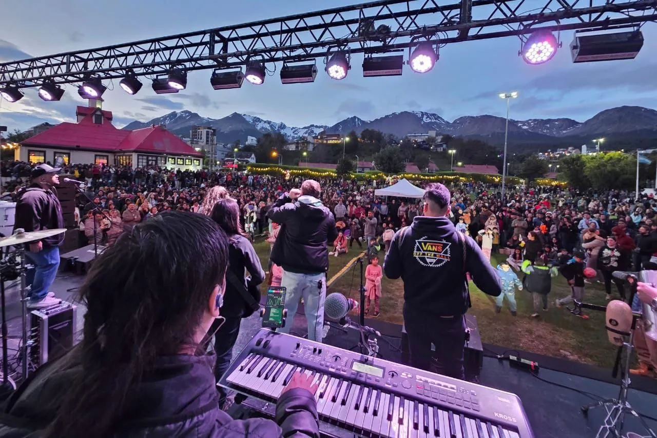 300619f8-8fc1-4870-8201-1d16479f821f