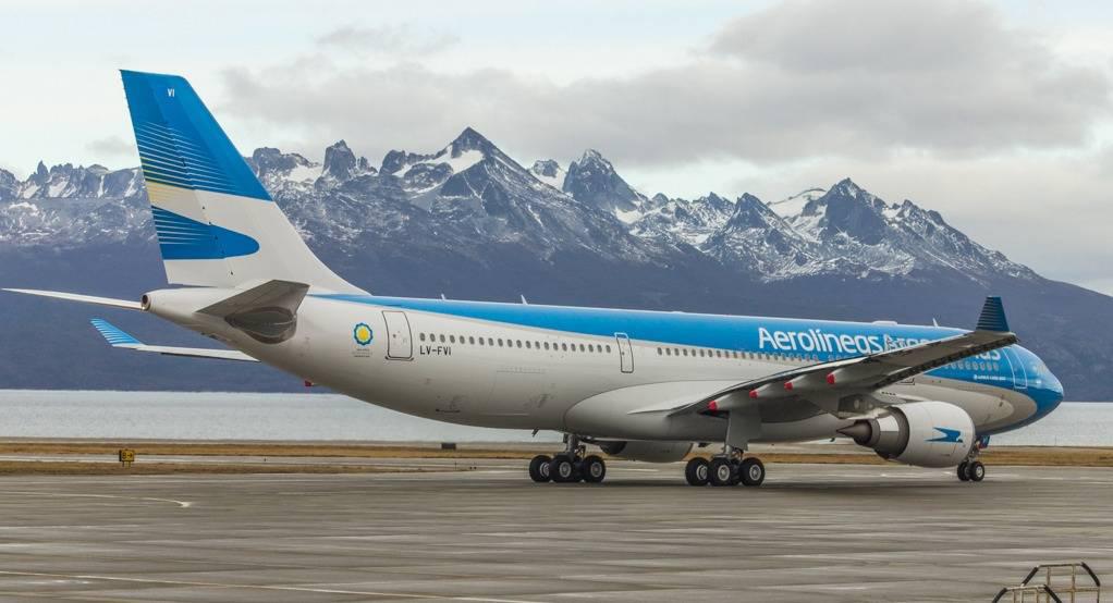 Aerolineas-Argentinas-Ushuaia