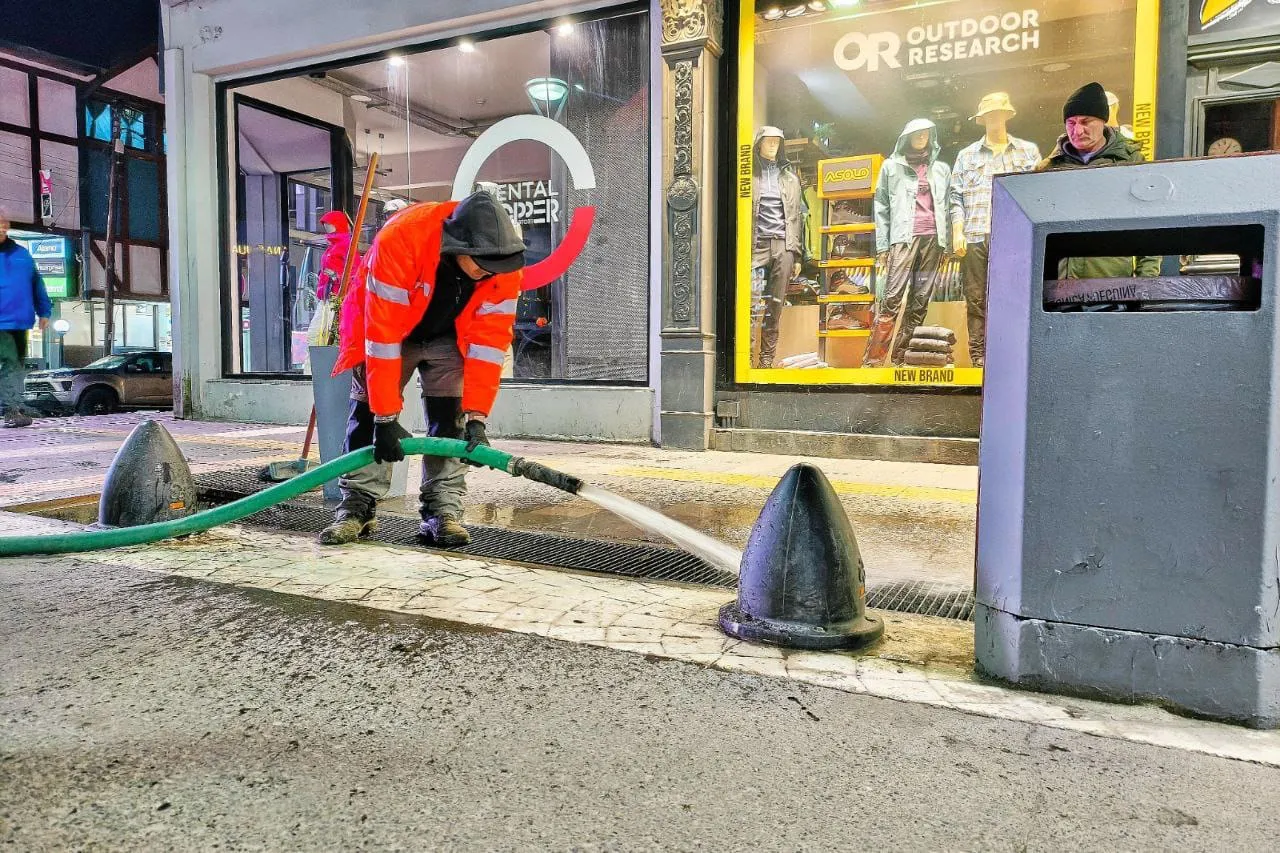 3ed12d6b-da07-4524-8624-6079f1937654