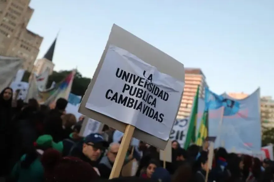 20250830035907_universidades